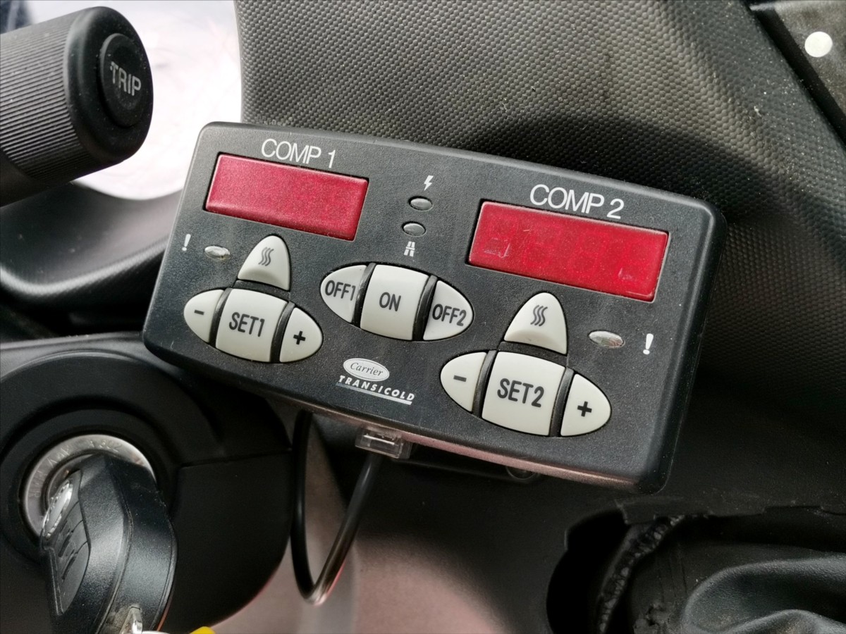 Iveco Ostatní 65C17 mrazí/topí/380V/2komory 12