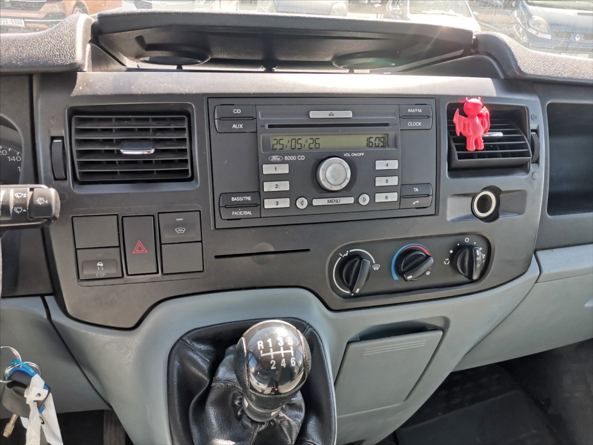 Ford Transit 2.2TDCI/92kw valník /7míst 9