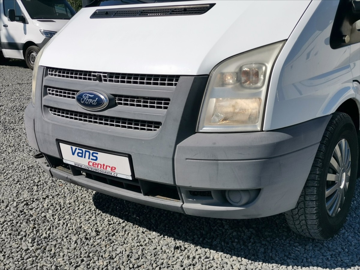 Ford Transit 2.2TDCI/92kw valník /7míst 20