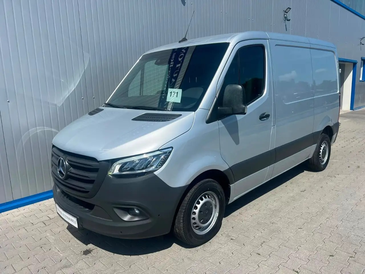 Mercedes-Benz Sprinter 314 AUTOMATIK NAVI TOTWINKEL KAMERA LED