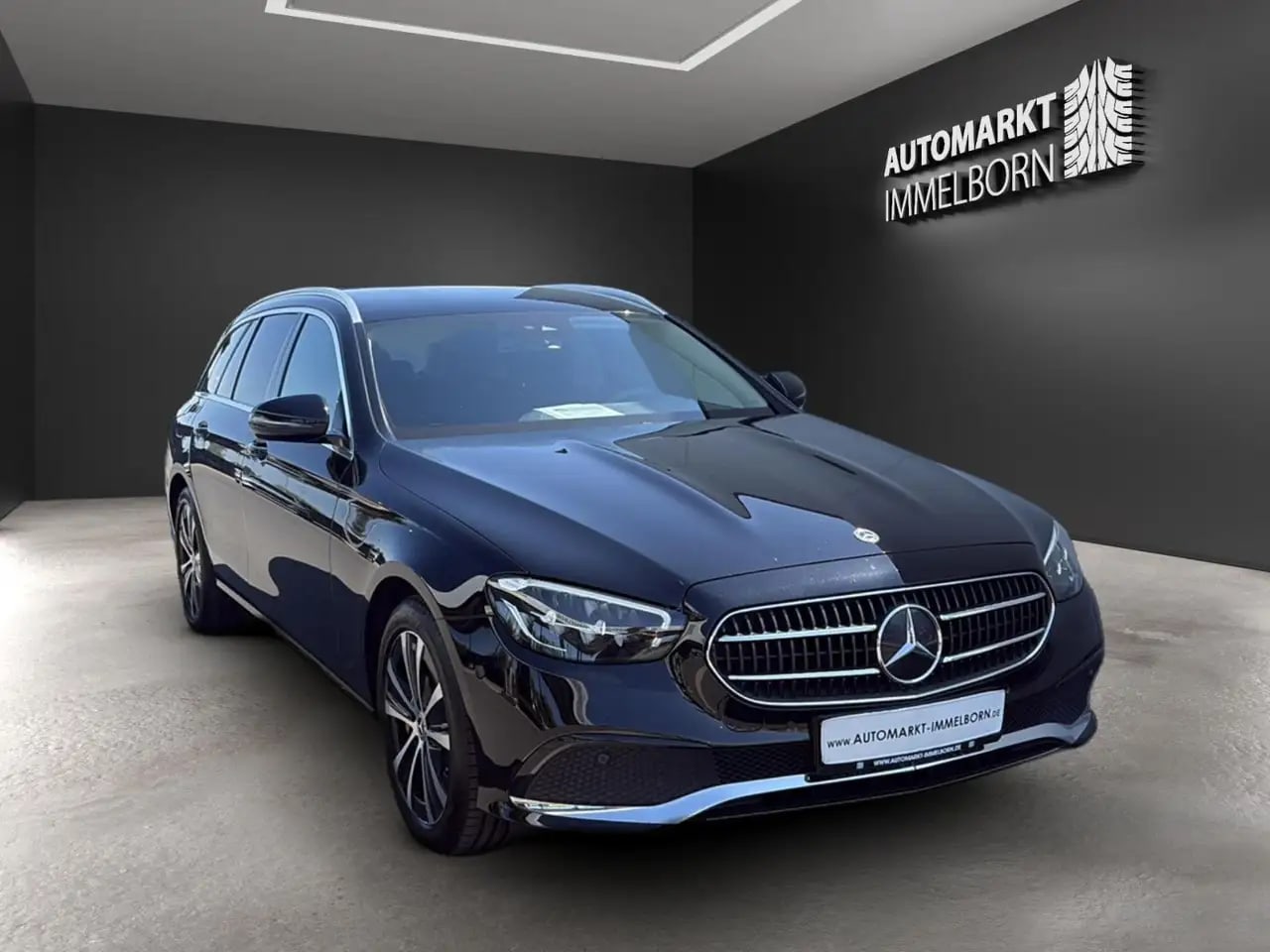 Mercedes-Benz E 300 de Kamera*LED*Navi*MBUX*18*Luftfederung 2