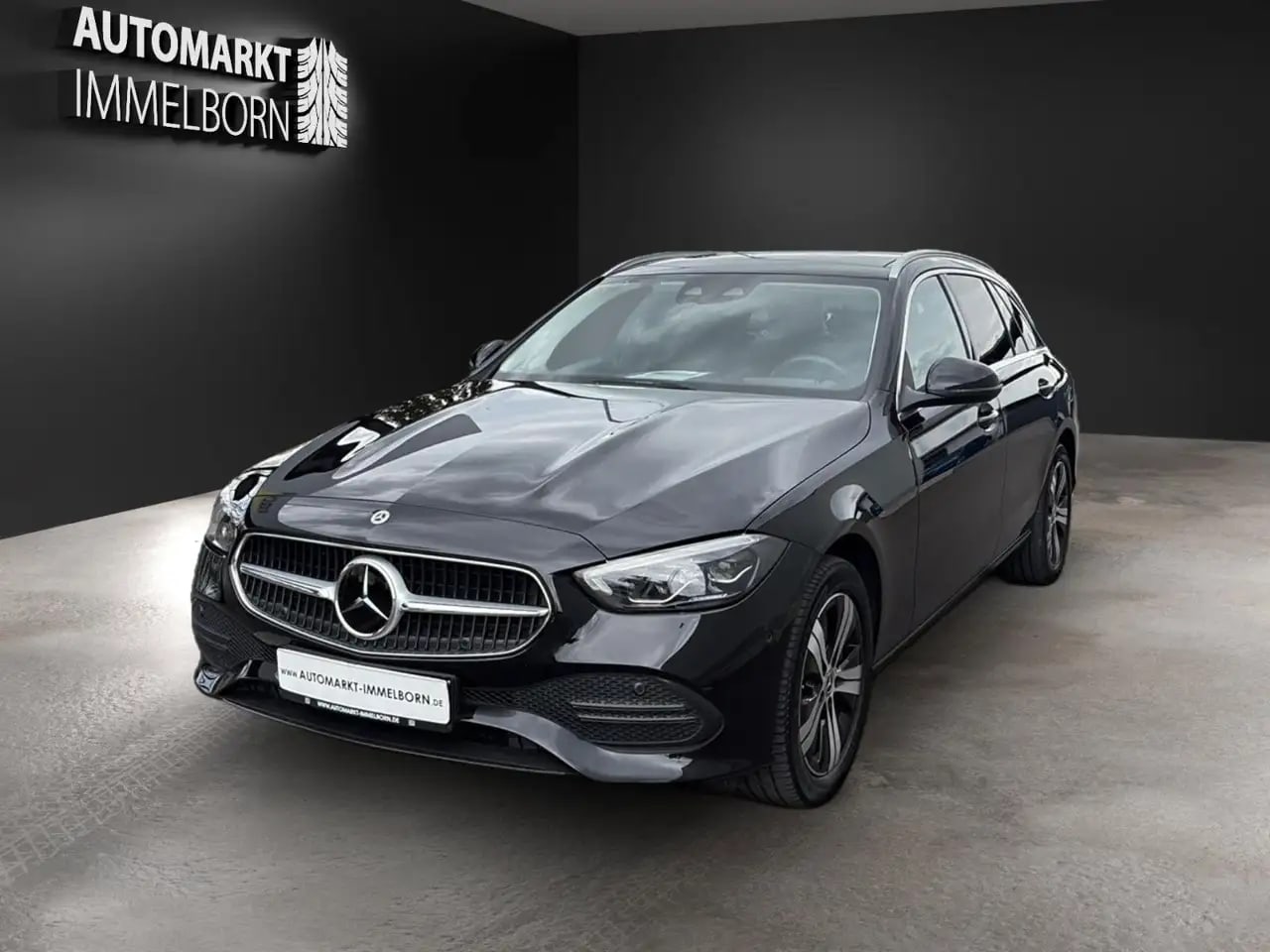 Mercedes-Benz C 300 e Pano*Distro*AHK*Kamera*LED*Leder*18*DAB 3