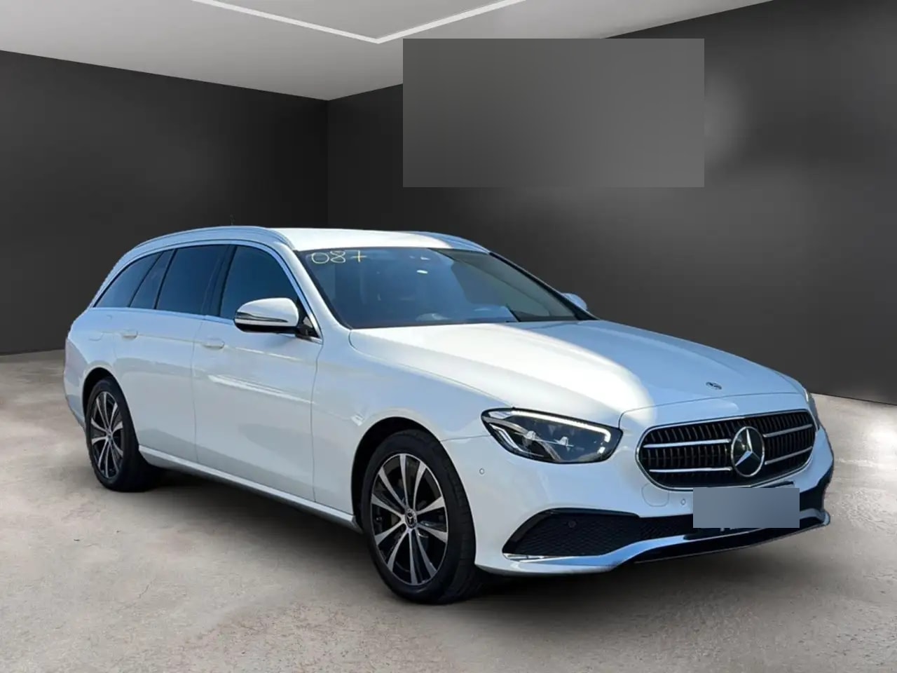 Mercedes-Benz E 300 e VollLeder*360*LED*DAB*Navitouch*SOH 94%*