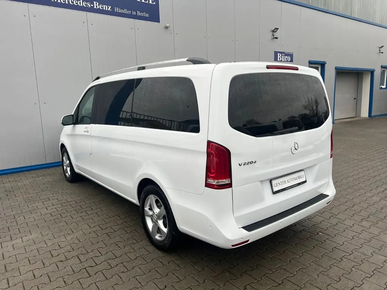 Mercedes-Benz V 220 LANG 9G-TR WEBASTO NAVI MBUX KAMERA 7-SITZ 8