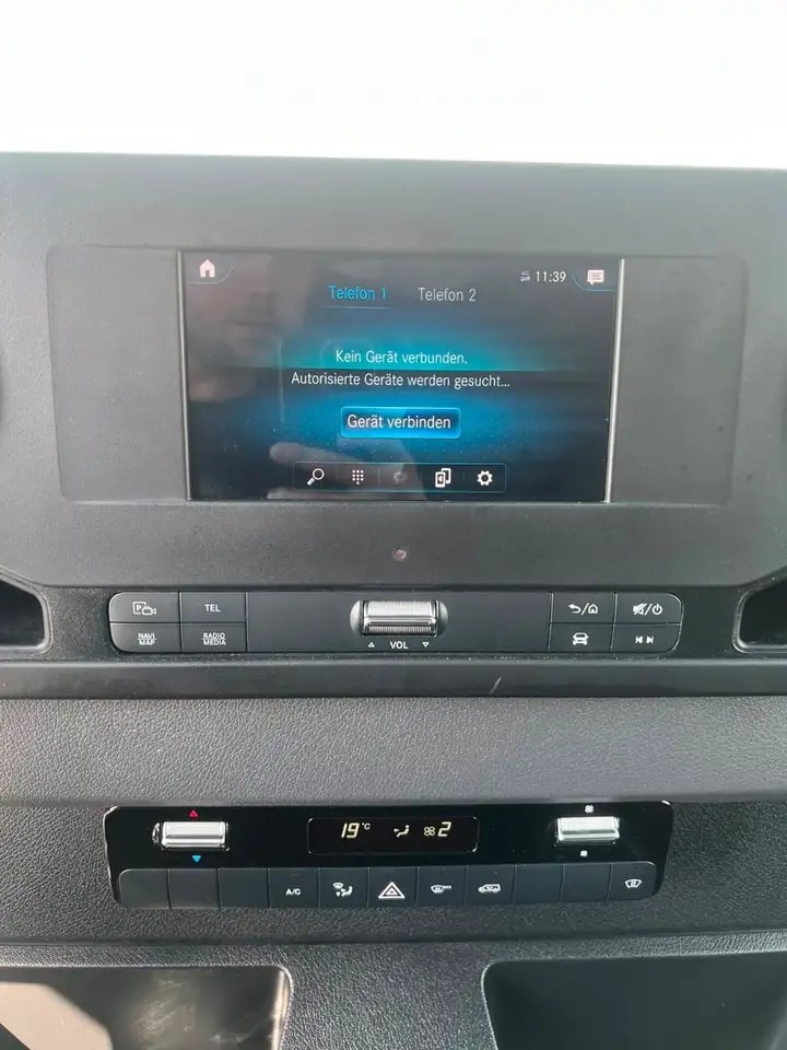 Mercedes-Benz Sprinter 314 AUTOMATIK NAVI TOTWINKEL KAMERA LED 18