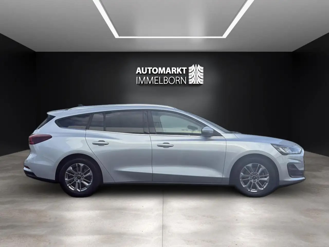 Ford Focus Titanium Panorama*Kamera*Matrix*ACC*Winter 11
