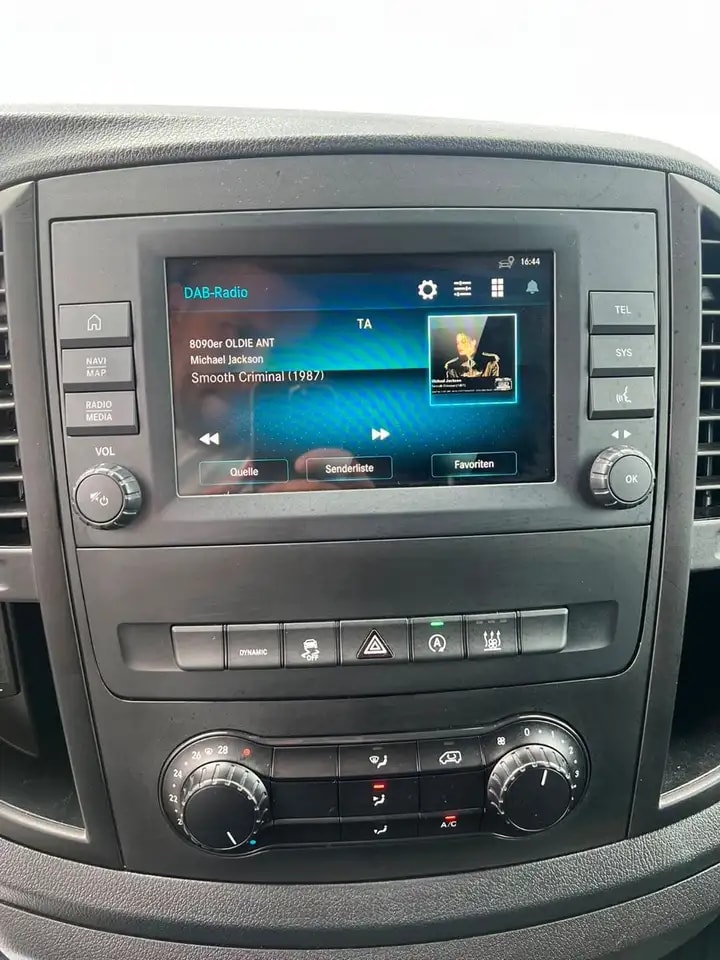 Mercedes-Benz Vito 114 LANG 9G-TR. KLIMA NAVI KAMERA LED AHK 17