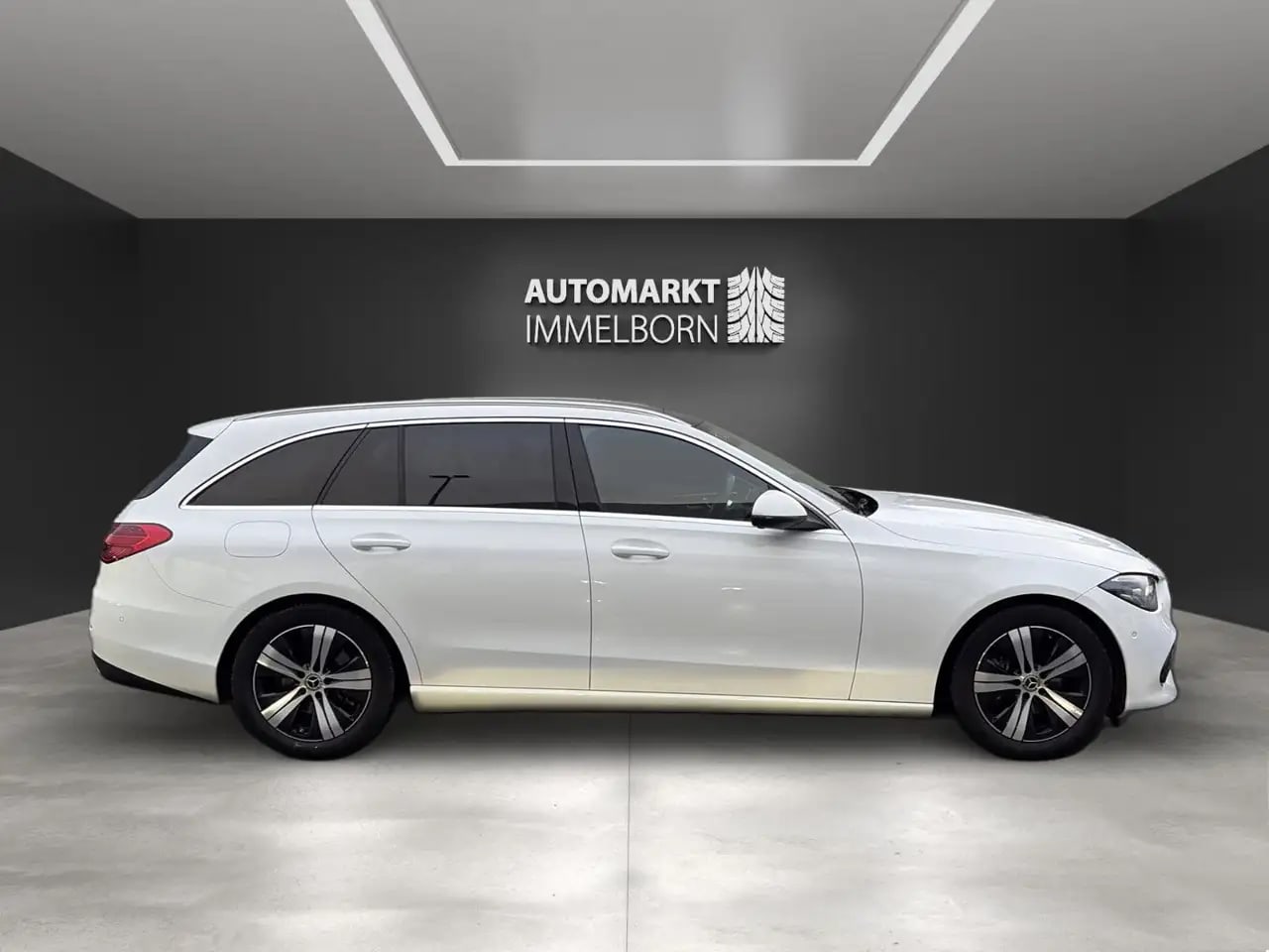 Mercedes-Benz C 180 T Pano*Leder*AHK*Kamera*TW*LedHigh*Memory 11