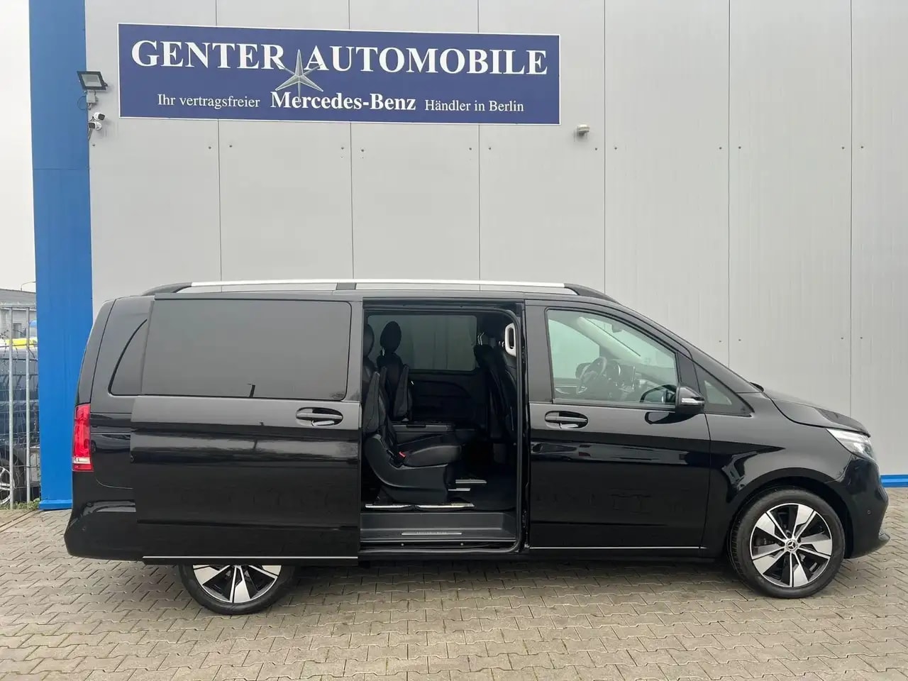Mercedes-Benz V 220 V220 LANG 9G LED WEBASTO AHK LEDER 7-SITZ EL.TÜR 6