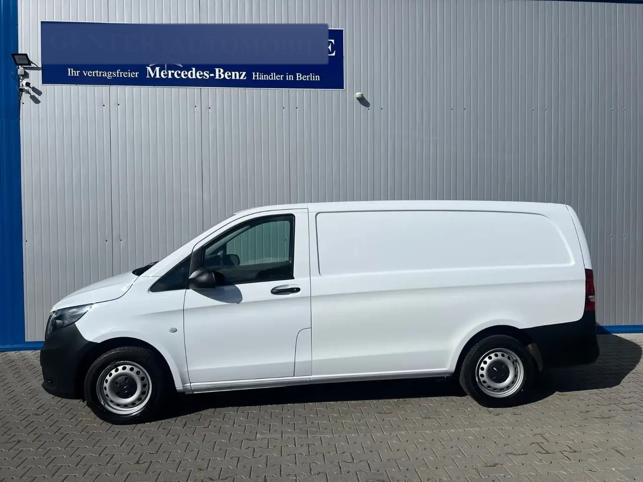 Mercedes-Benz Vito 110 LANG 6G KLIMA TEMPOMAT 3-SITZE SCHRÄNKE 4
