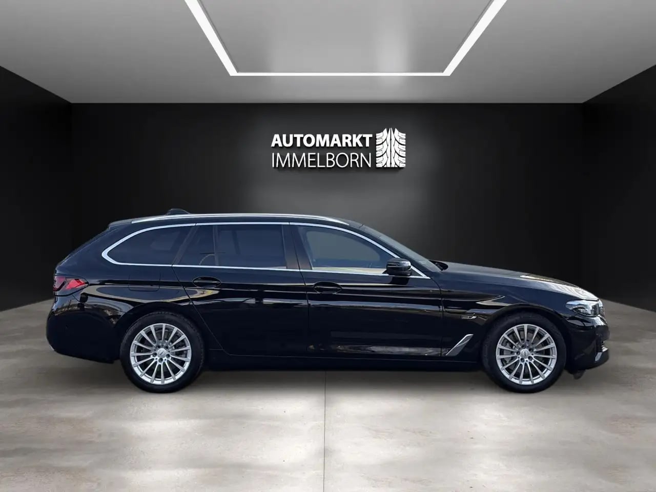 BMW 530 e xDrive DriveProfess*Leder*AHK*LED*SOH95% 7