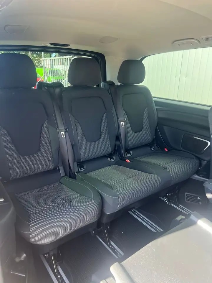 Mercedes-Benz V 300 LANG 4M WEBASTO NAVI MBUX KAMERA 7-SITZER 18
