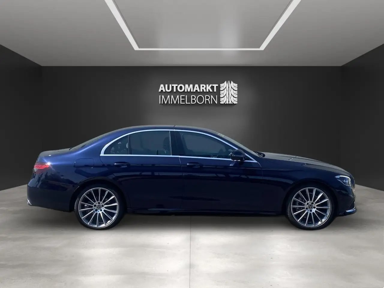 Mercedes-Benz E 200 AMG 20*VollLeder*LED*Memory*Wides 7