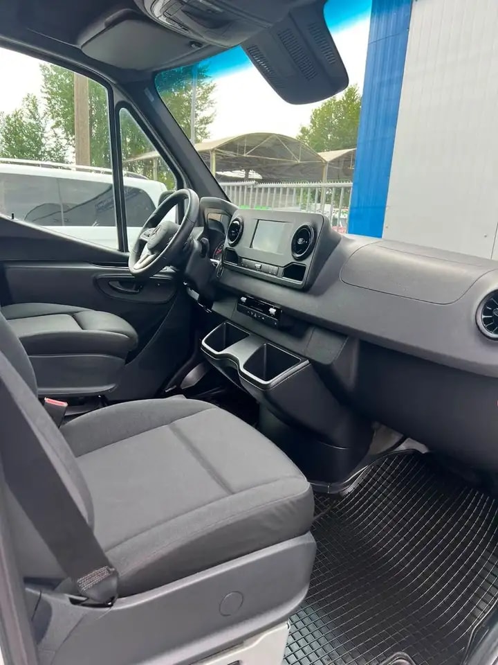 Mercedes-Benz Sprinter 314 AUTOMATIK NAVI TOTWINKEL KAMERA LED 13