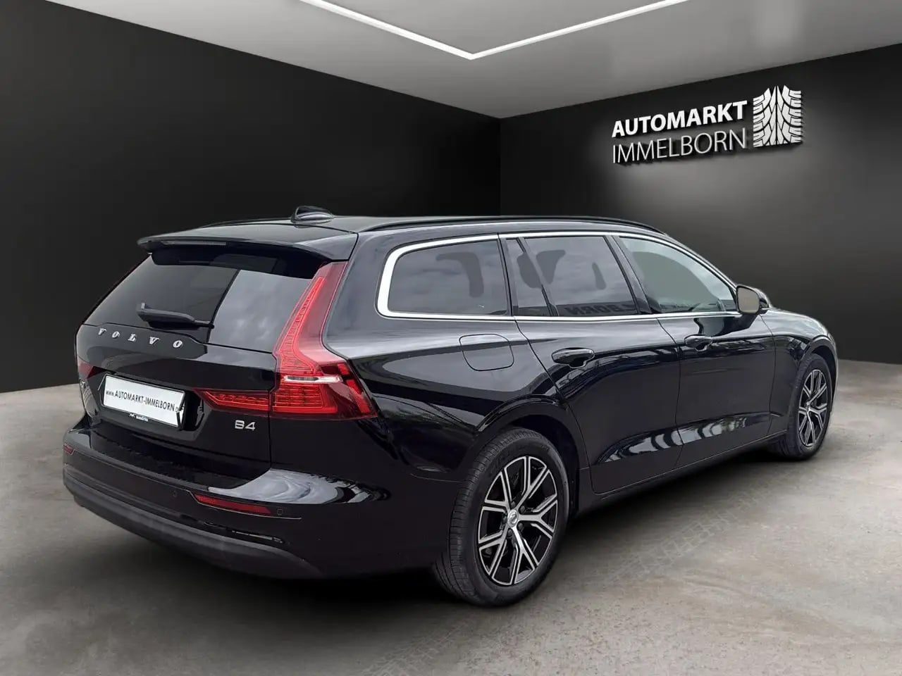 Volvo V60 Core VollLeder*LED*Kamera*4xSH*Navi*AHK 6