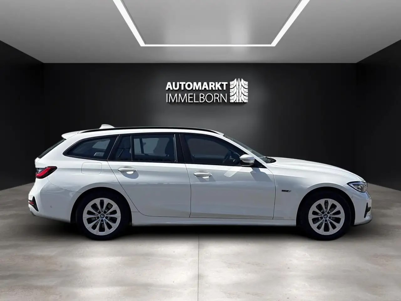 BMW 320 e xDrive Advantage AHK*Kamera*LED*SOH94% 7