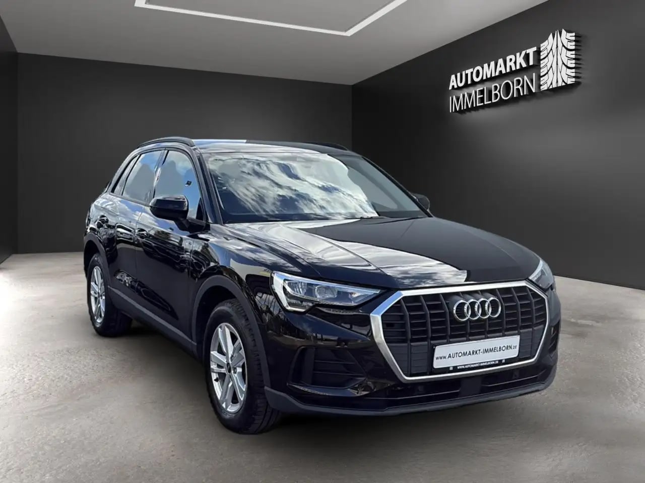 Audi Q3 35 TDI Virtual*LED*NaviTouch*SPUR*VKZ*Tempo*L 2