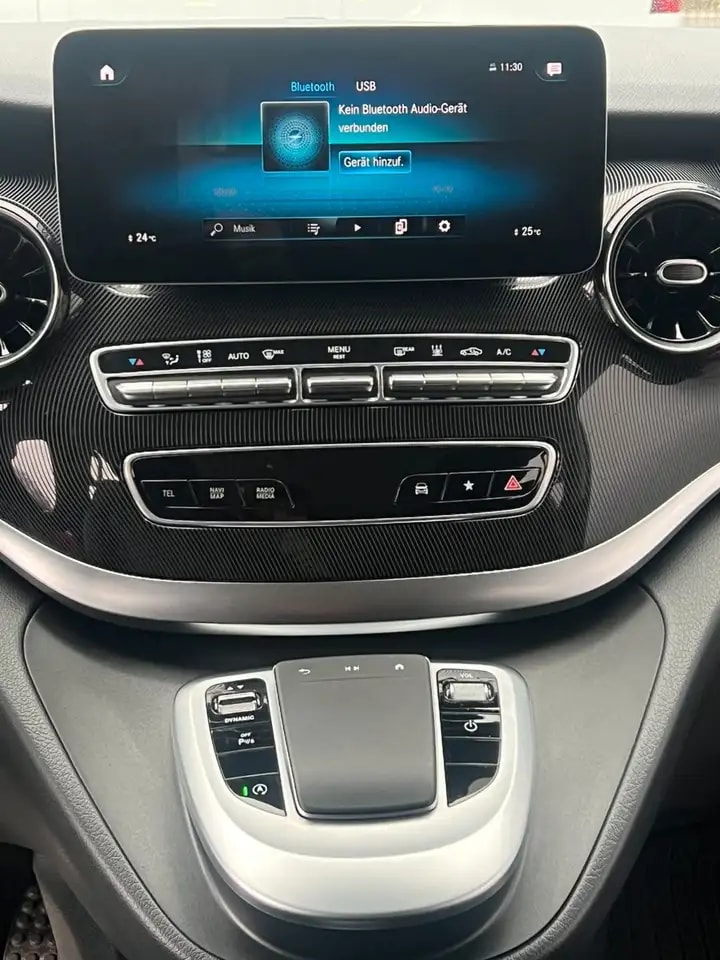 Mercedes-Benz V 300 V300d LANG SPORTPAKET LEDER LED STANDHEIZUNG AHK 17