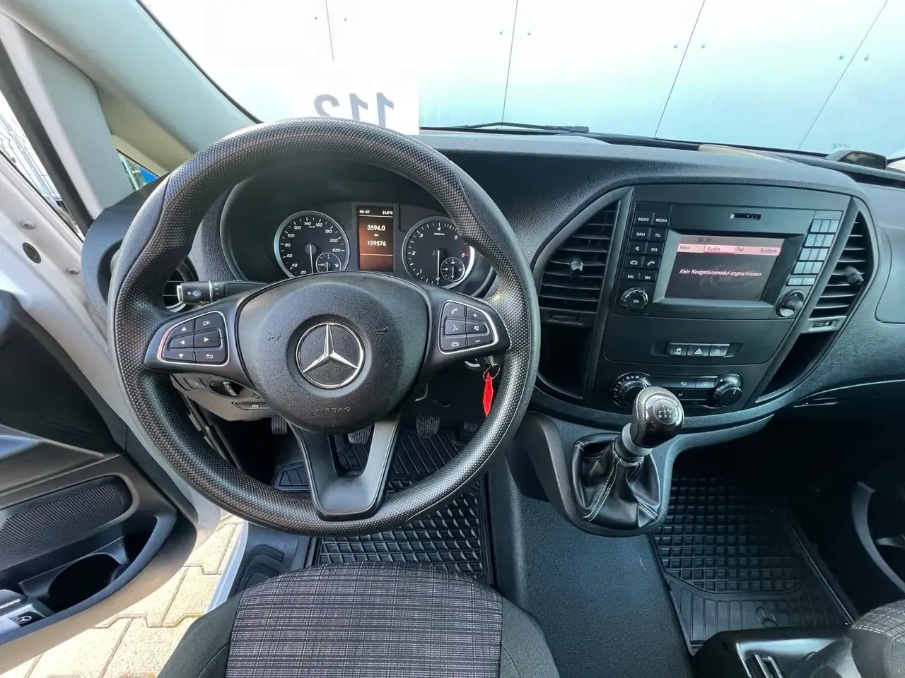 Mercedes-Benz Vito 114 LANG 6G KLIMA TEMPOMAT WERKZEUGSCHRÄNK 17