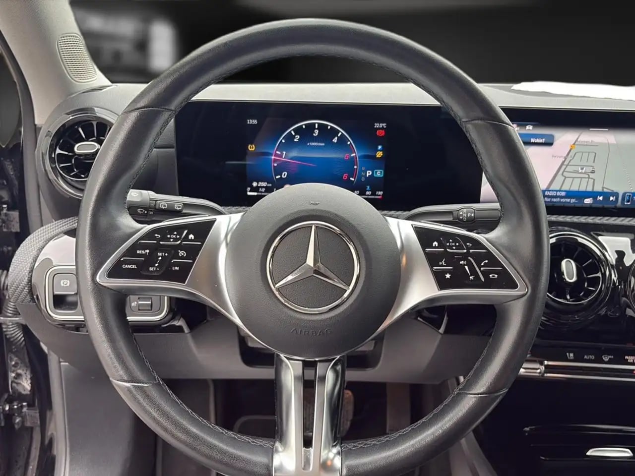 Mercedes-Benz A 200 d Kamera*LED*NaviTouch*LM*Teilleder*1Hand 12