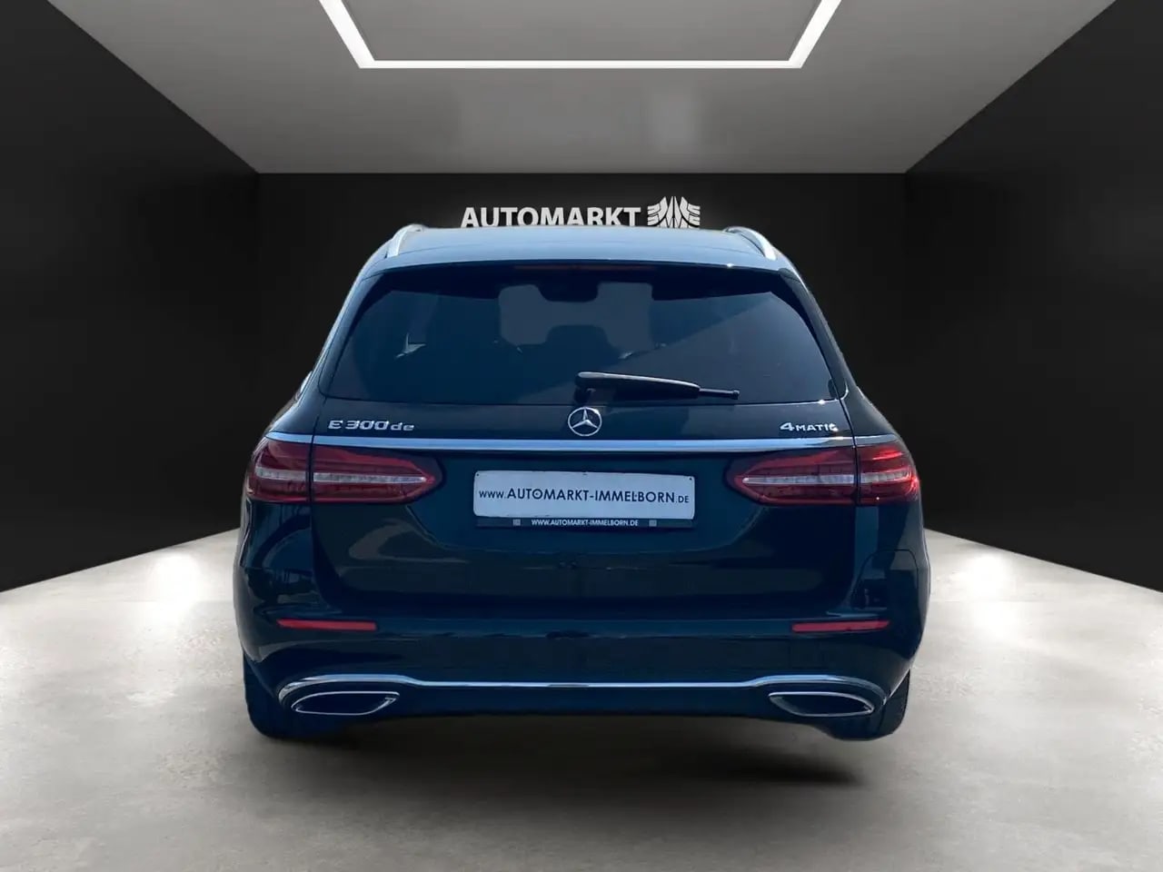 Mercedes-Benz E 300 de ALLRAD VollLeder*Kamera*SO100%*Avantgar 10
