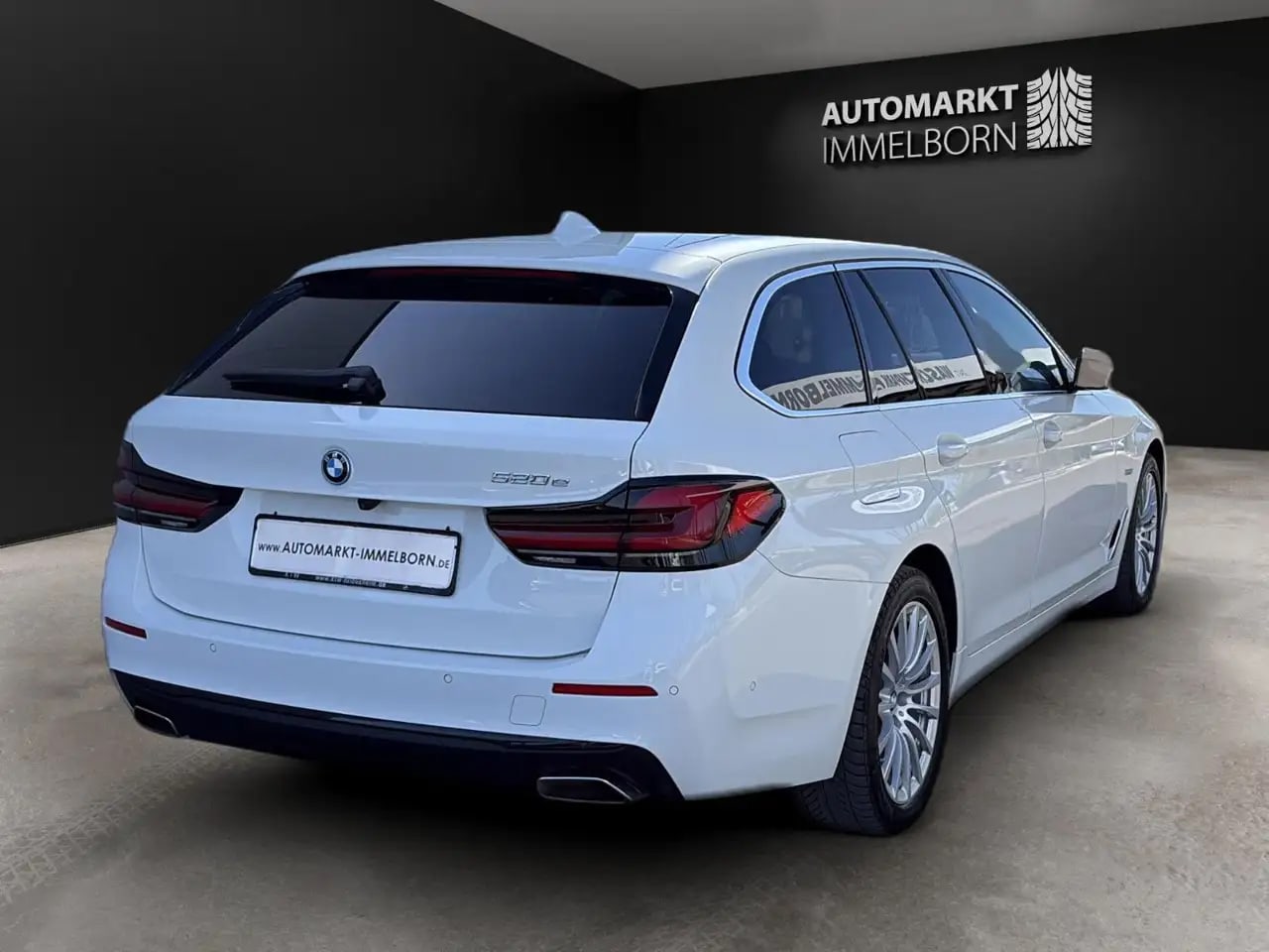 BMW 520 e VollLeder*LiceCP*LED*Navi+*4xSH*HUD*Sport 6