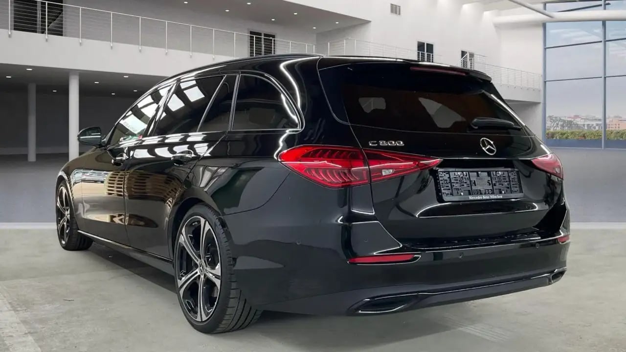 Mercedes-Benz C 300 AMG 19*Night*Mubeam*Distro*Panorama*Leder 3