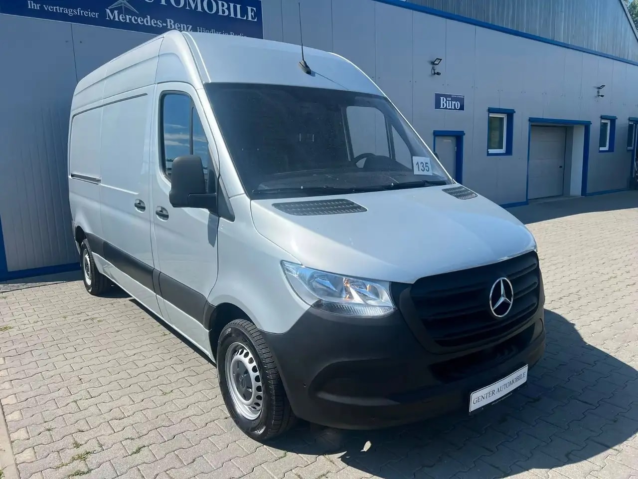 Mercedes-Benz Sprinter 215 9G-TR HOCH+LANG KLIMA 3-SITZ KAMERA 3