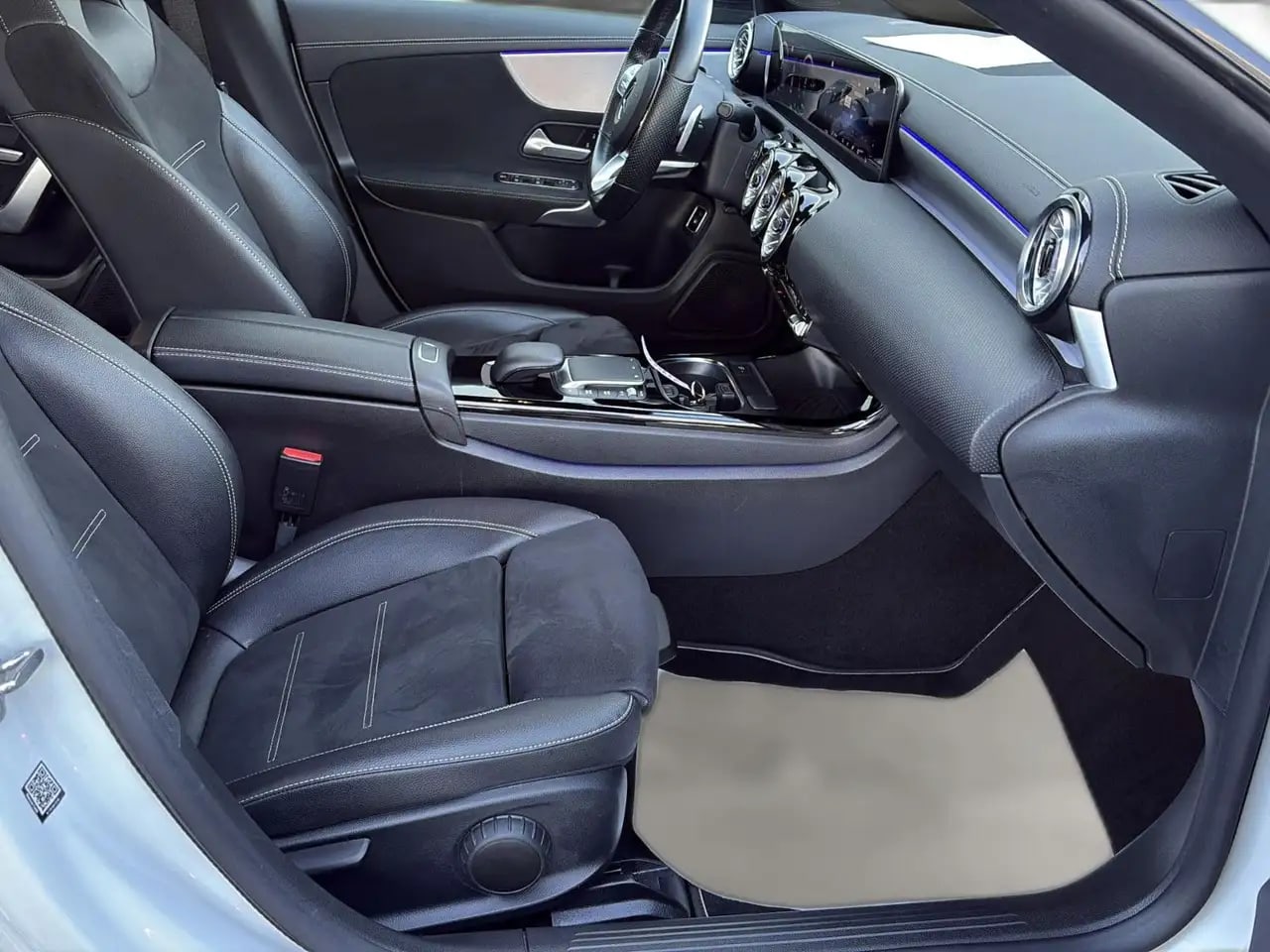 Mercedes-Benz CLA 250 e AMG Edition2020 19*LED*Night*Navi*Lede 11