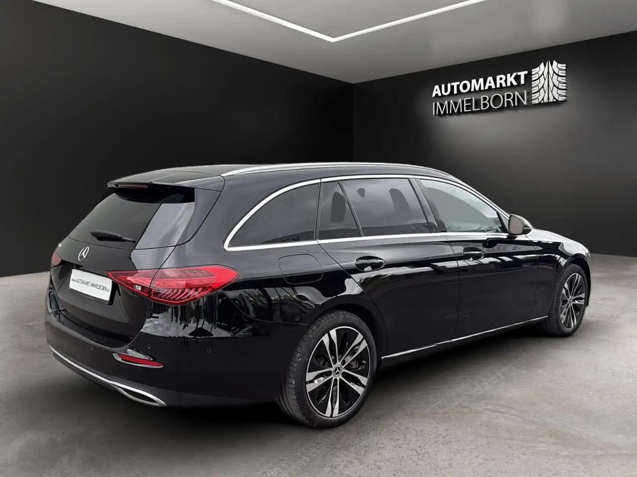 Mercedes-Benz C 300 T e 4xSH*Sound*Distro*LED*18*MBX 8