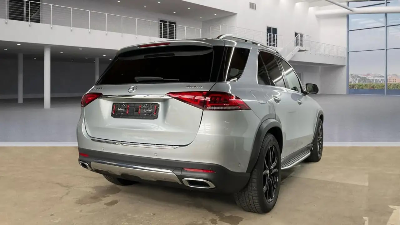 Mercedes-Benz GLE 350 e *Massage*Sitzkl*Pano*Burmest*HUD*Mube 4