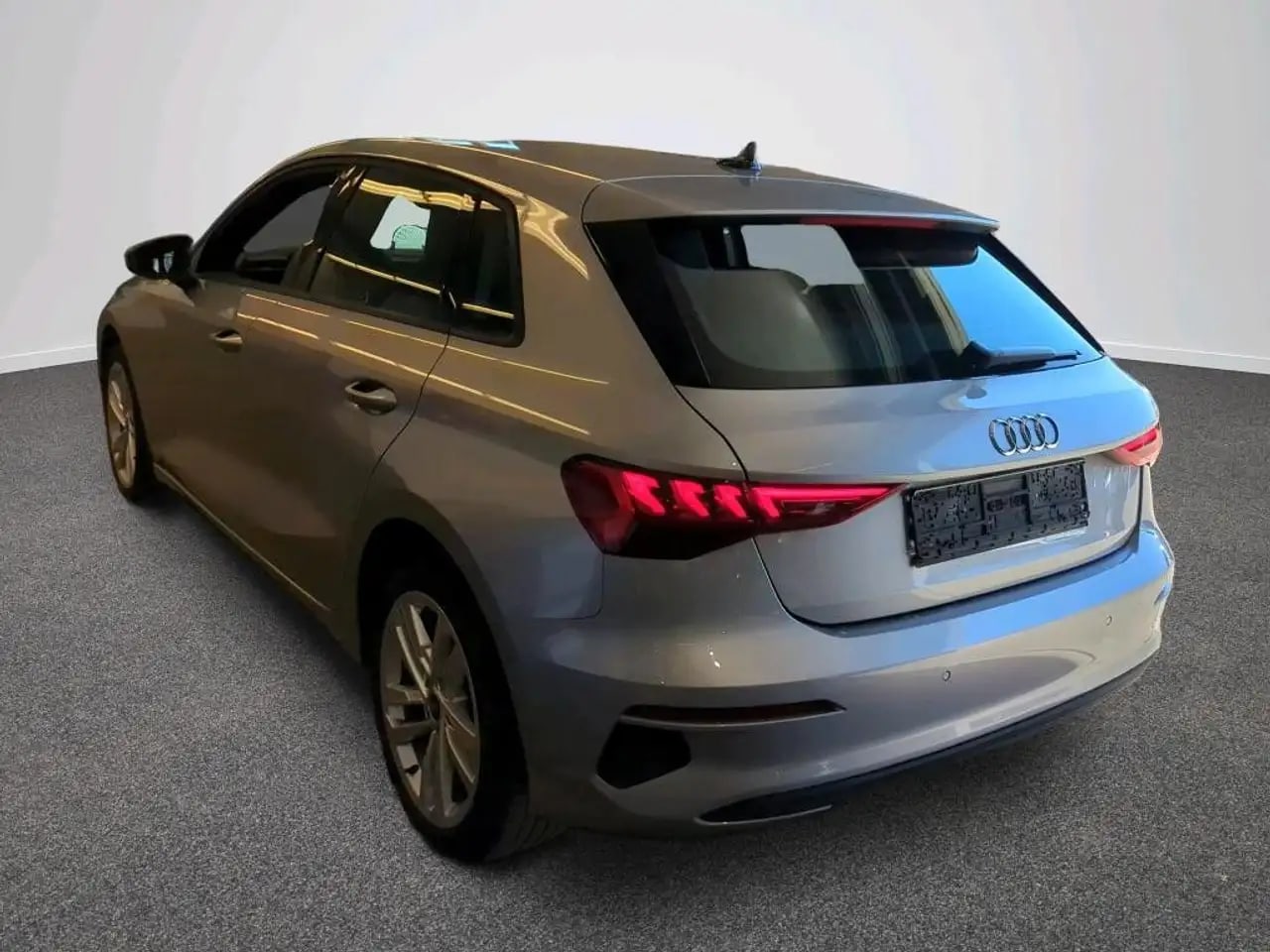 Audi A3 Sportback AHK*LED*Virtual*ACC*SPUR*Sound 5