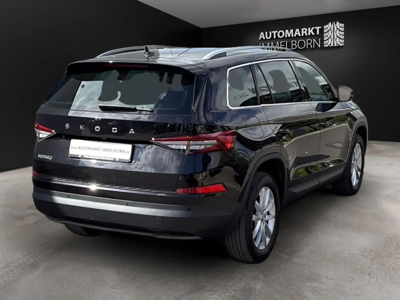 Skoda Kodiaq Style AHK*Kamera*Virtual*LED*Navi*4xSHZ*1 7