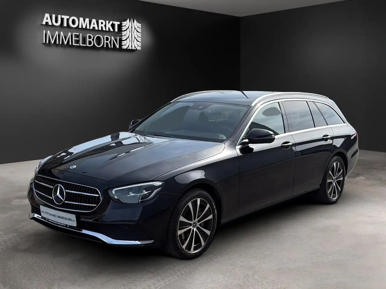 Mercedes-Benz E 300 e AHK*Kamera*lED*Navi*DAB*18*eleSitze*1Han 4