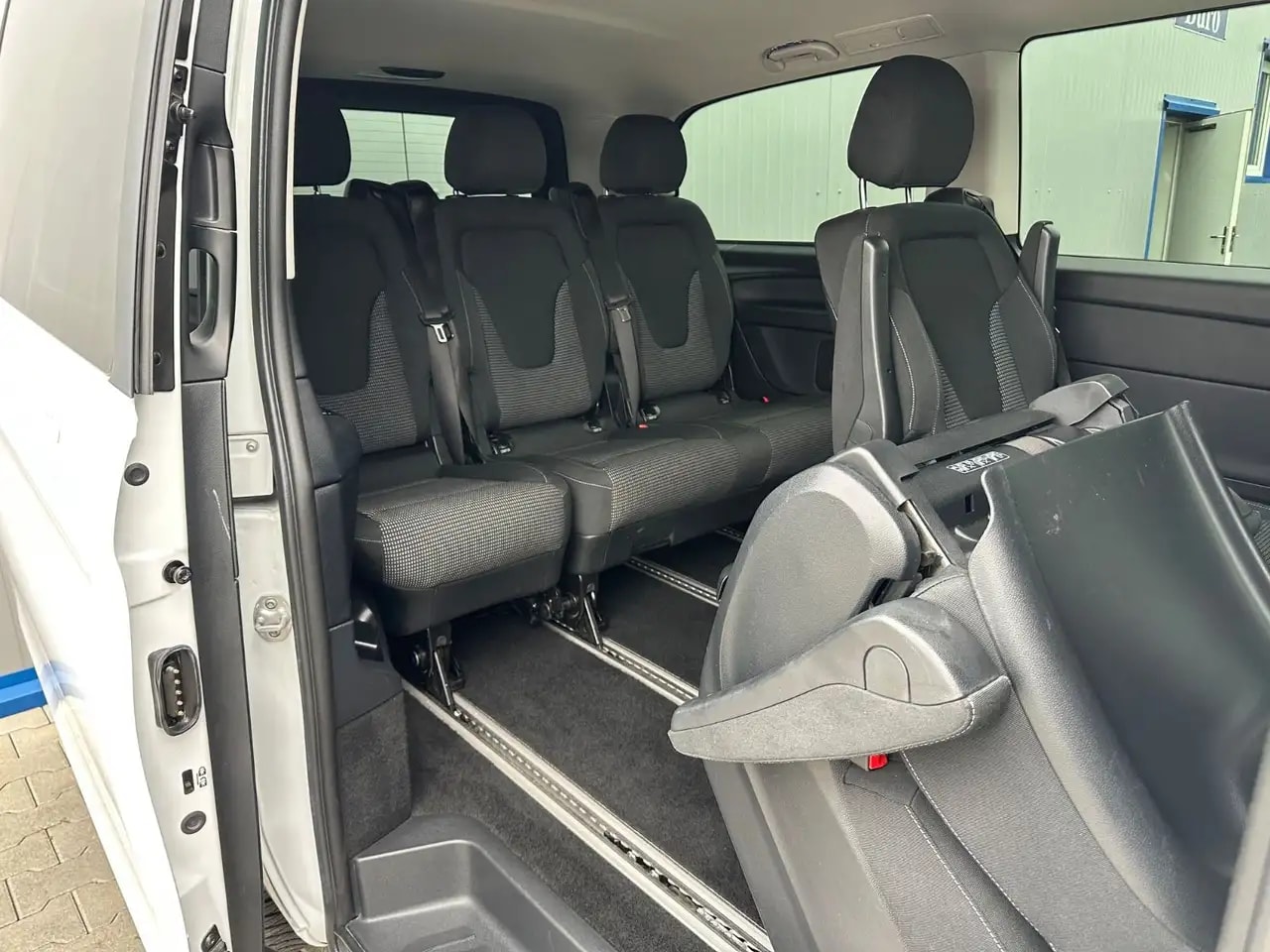 Mercedes-Benz V 220 V220 d LANG 9G MBUX KAMERA AHK 7-SITZER 16