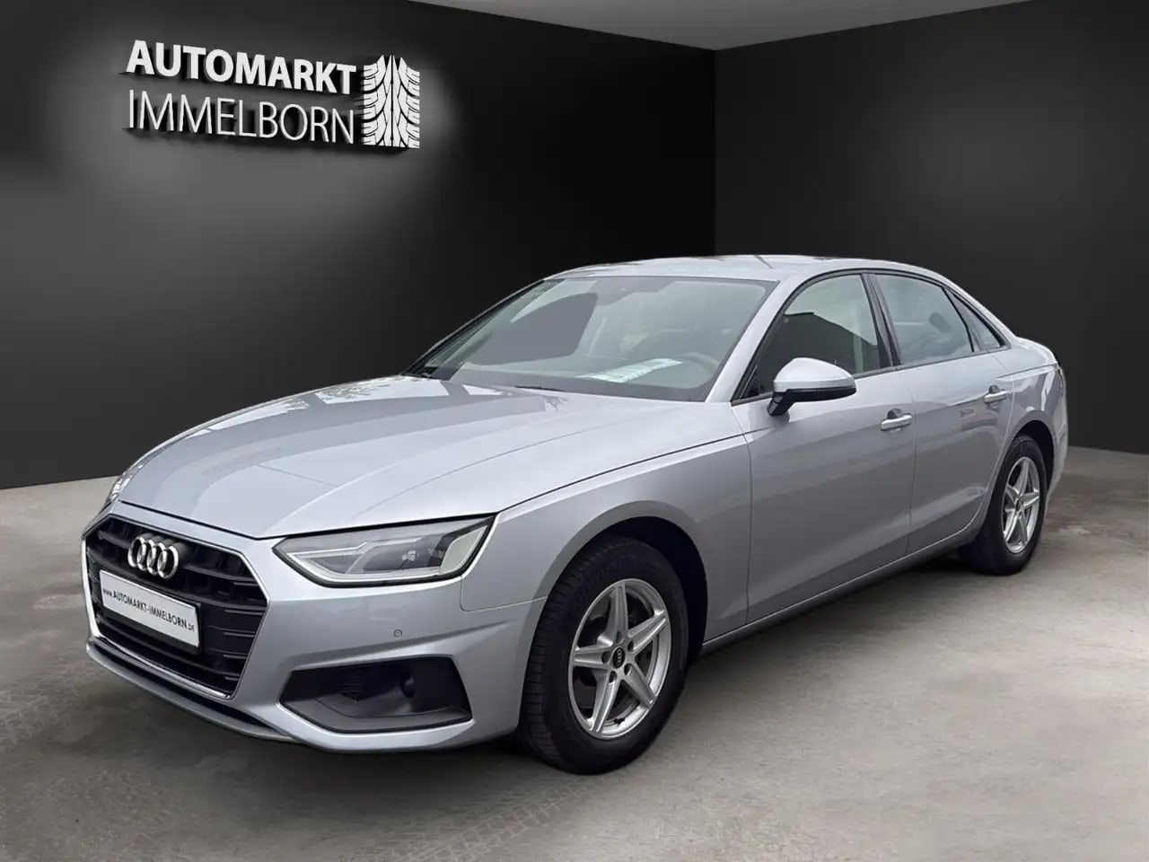 Audi A4 Lim. 30 TDI LED*NaviTouch*DAB*PDC*ACC*1Hand 4
