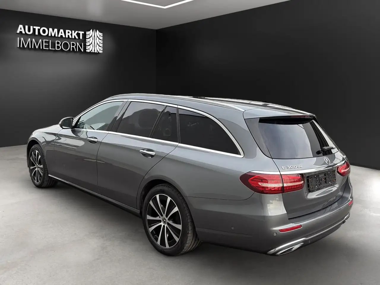 Mercedes-Benz E 300 de ALLRAD Pano*360*Distro*VollLed*SOH 95%* 6