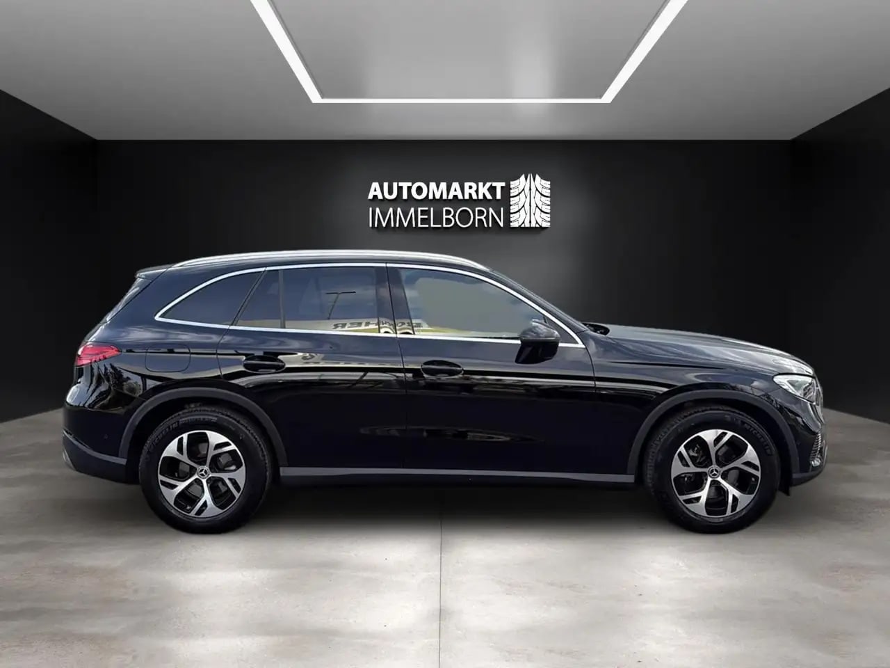 Mercedes-Benz GLC 220 d NEW MODEL Pano*AHK*VollLeder*Kamera 11