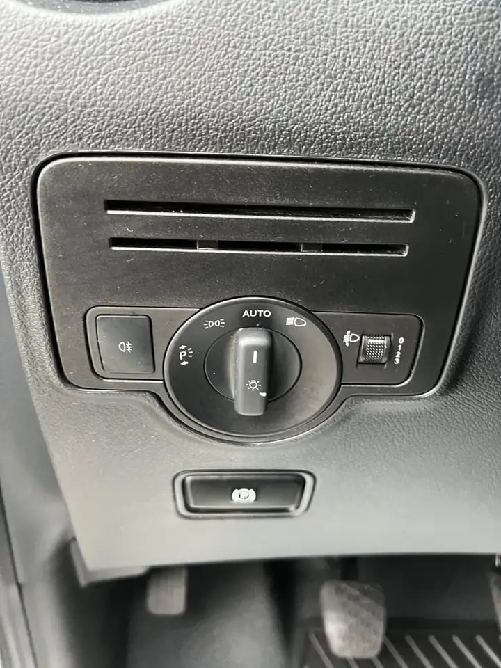 Mercedes-Benz Vito 114 MIXTO EXTRALANG 6-G KLIMA 6-SITZER AHK 18