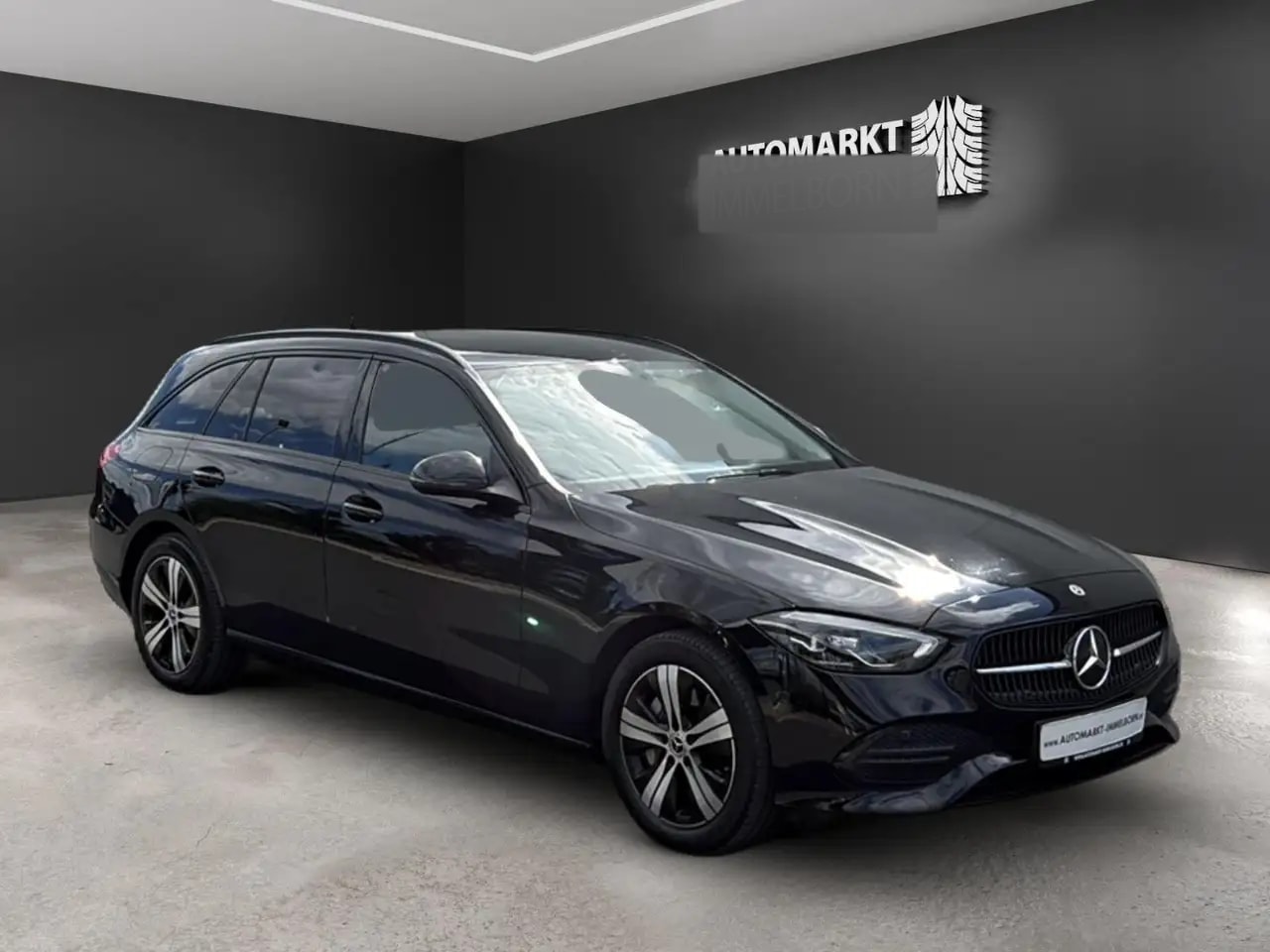 Mercedes-Benz C 300 e Night*Distro*Kamera*LED*Leder*MBUX*18*DA