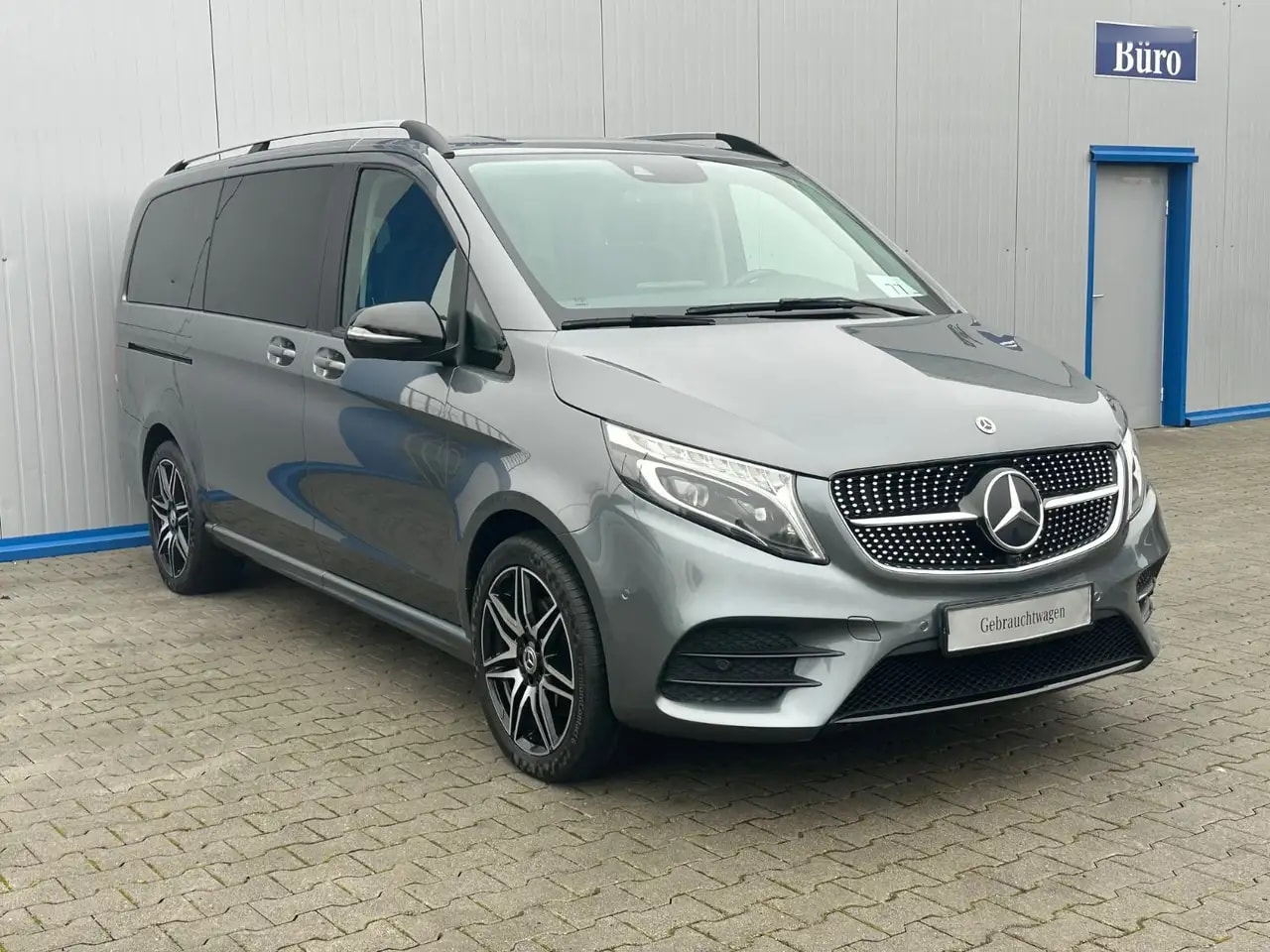 Mercedes-Benz V 300 V300 LANG 4M AMG LIEGEPAKET WEBASTO LED EL.TÜREN 2
