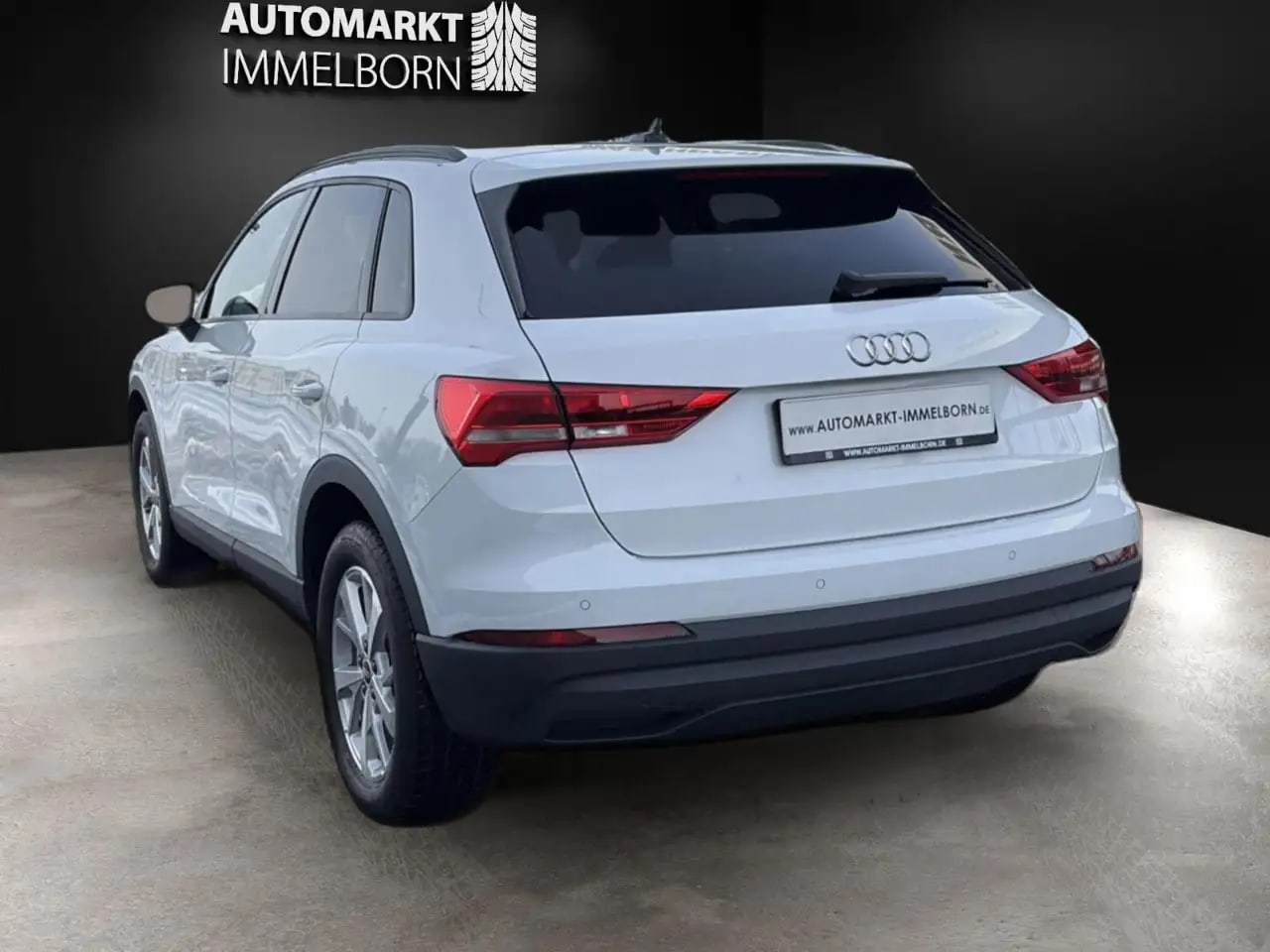 Audi Q3 45 TFSI e LED*Navi*AHK*Virtual*ACC*Sound*18 11