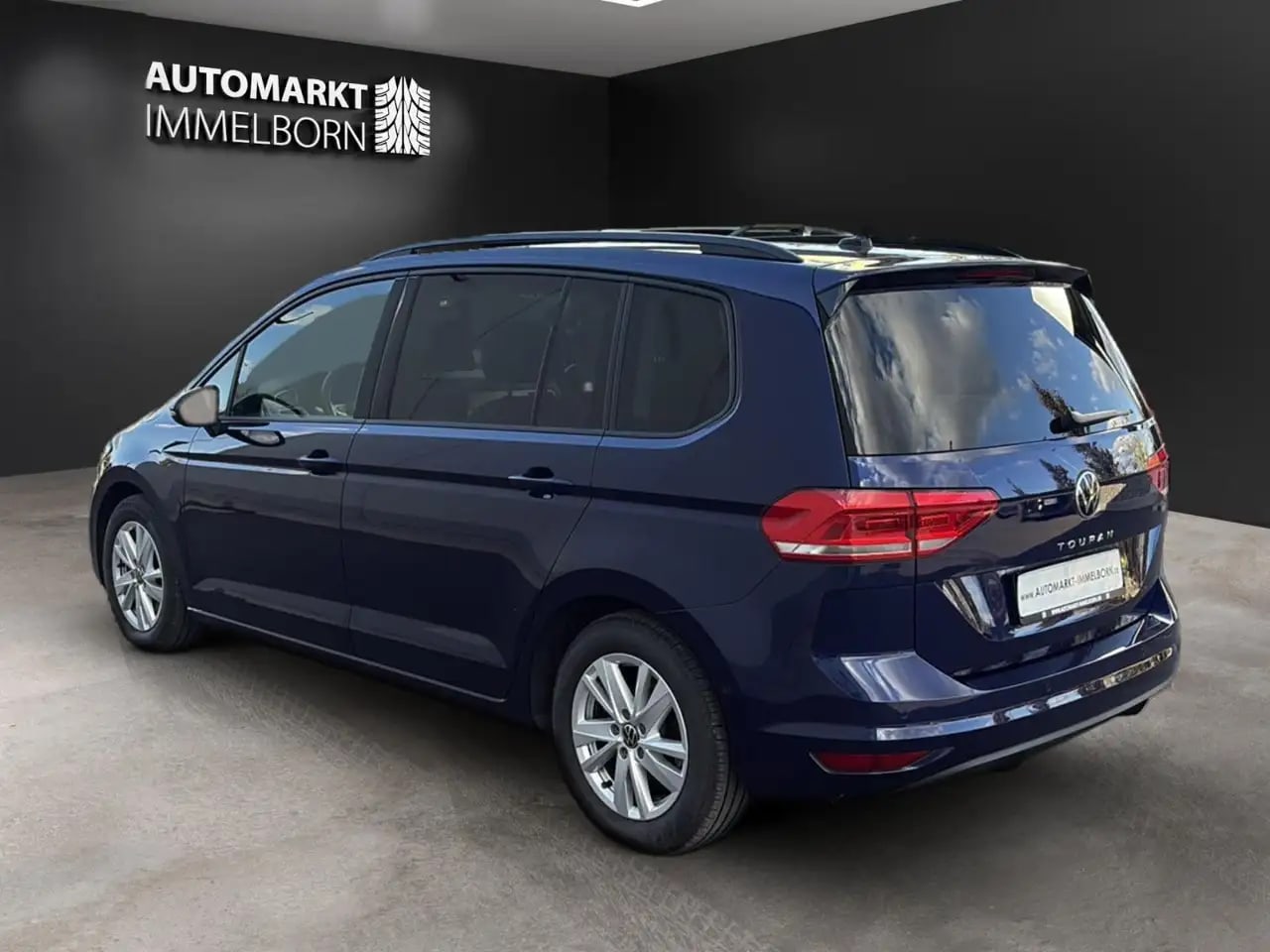 Volkswagen Touran Comfortline 7Sitz*AHK*Sthzg*Kamera*3zonen 6
