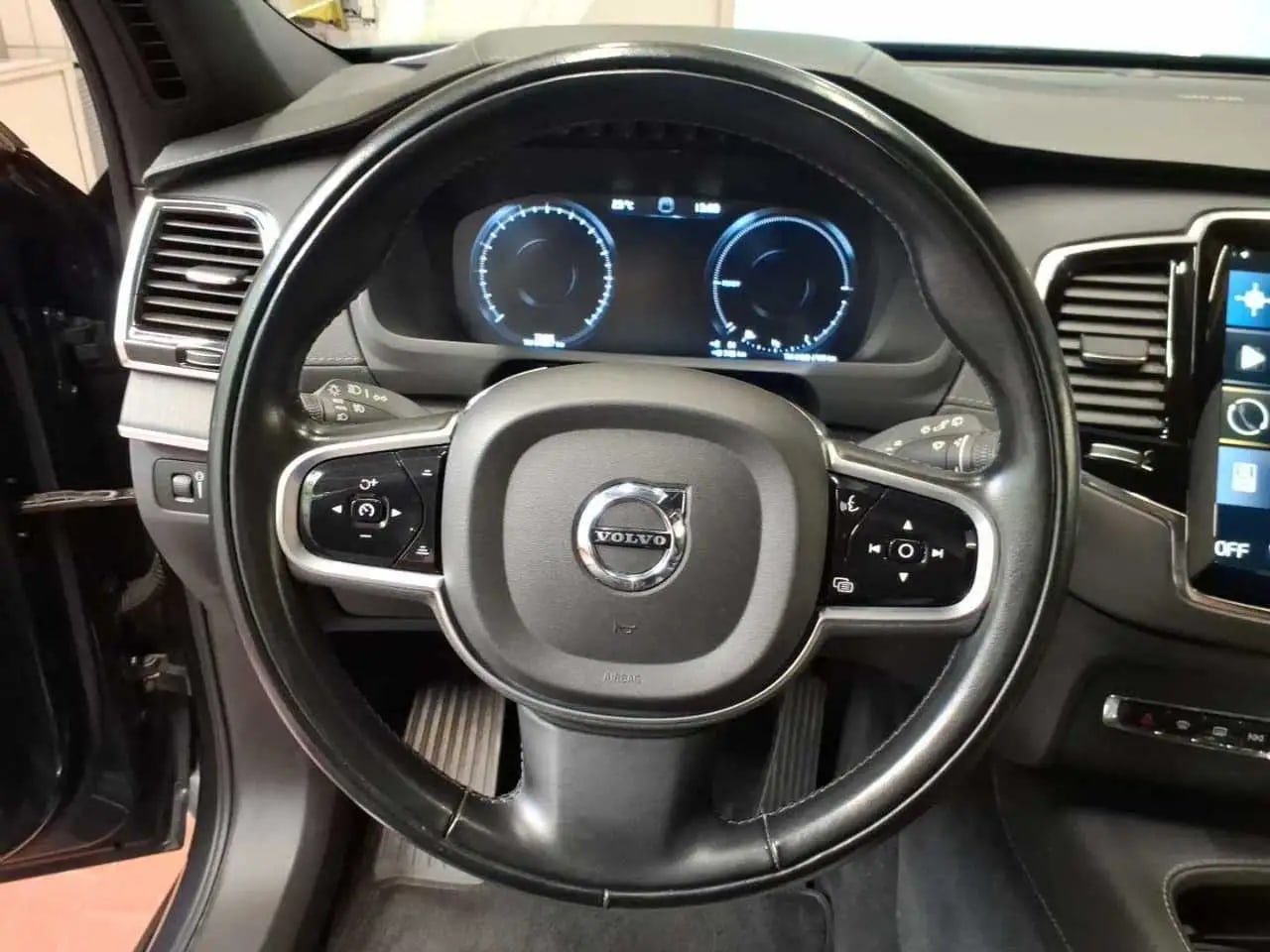 Volvo XC90 Inscription Edition 21`*360*7Sitz*ACC*Sdach 8