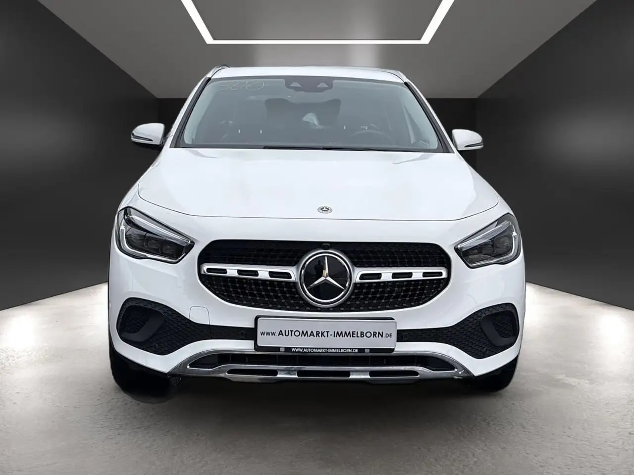 Mercedes-Benz GLA 250 e Mubeam*Distro*360*AHK*HUD*DAB*18* 9