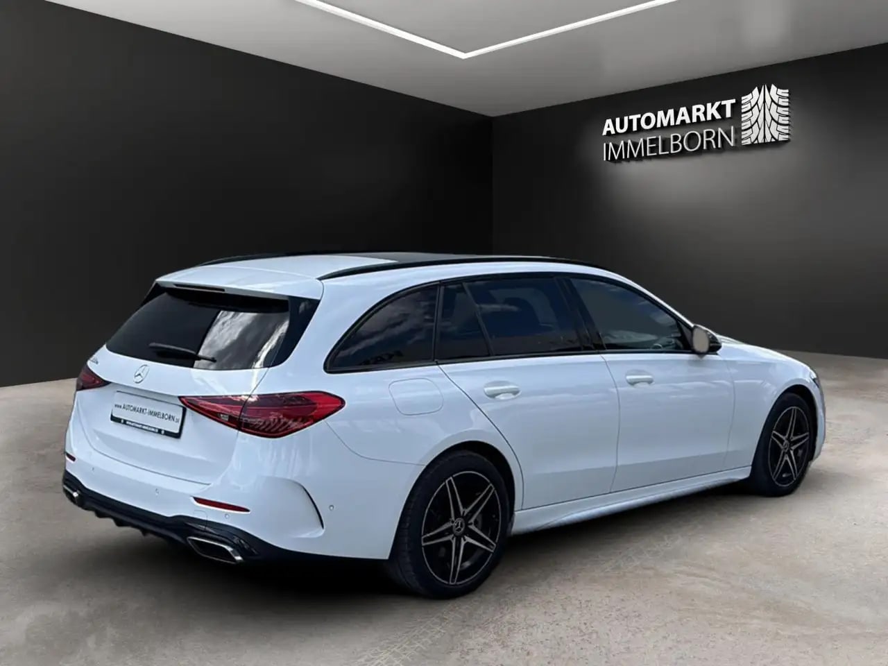 Mercedes-Benz C 300 T e 2 AMG Burmest*Pano*Distro*AHK*Kamera*1 6