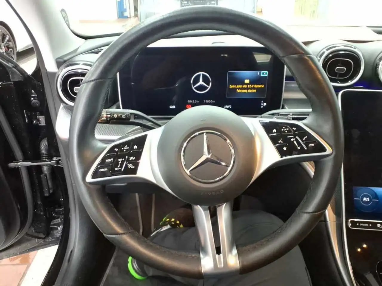 Mercedes-Benz C 200 d Distro*LED*NaviTouch*Kamera*DAB*17*1Hand 9