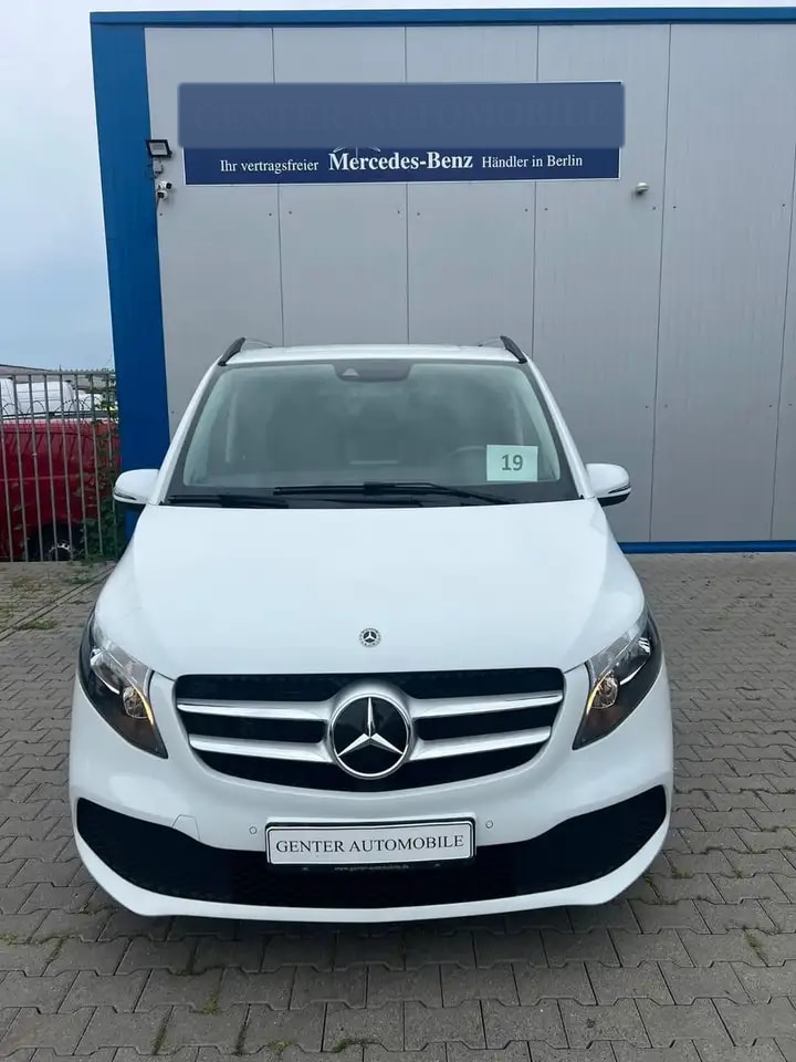 Mercedes-Benz V 220 EXTRALANG 9G NAVI KAMERA EL.TÜREN 7-SITZER 2