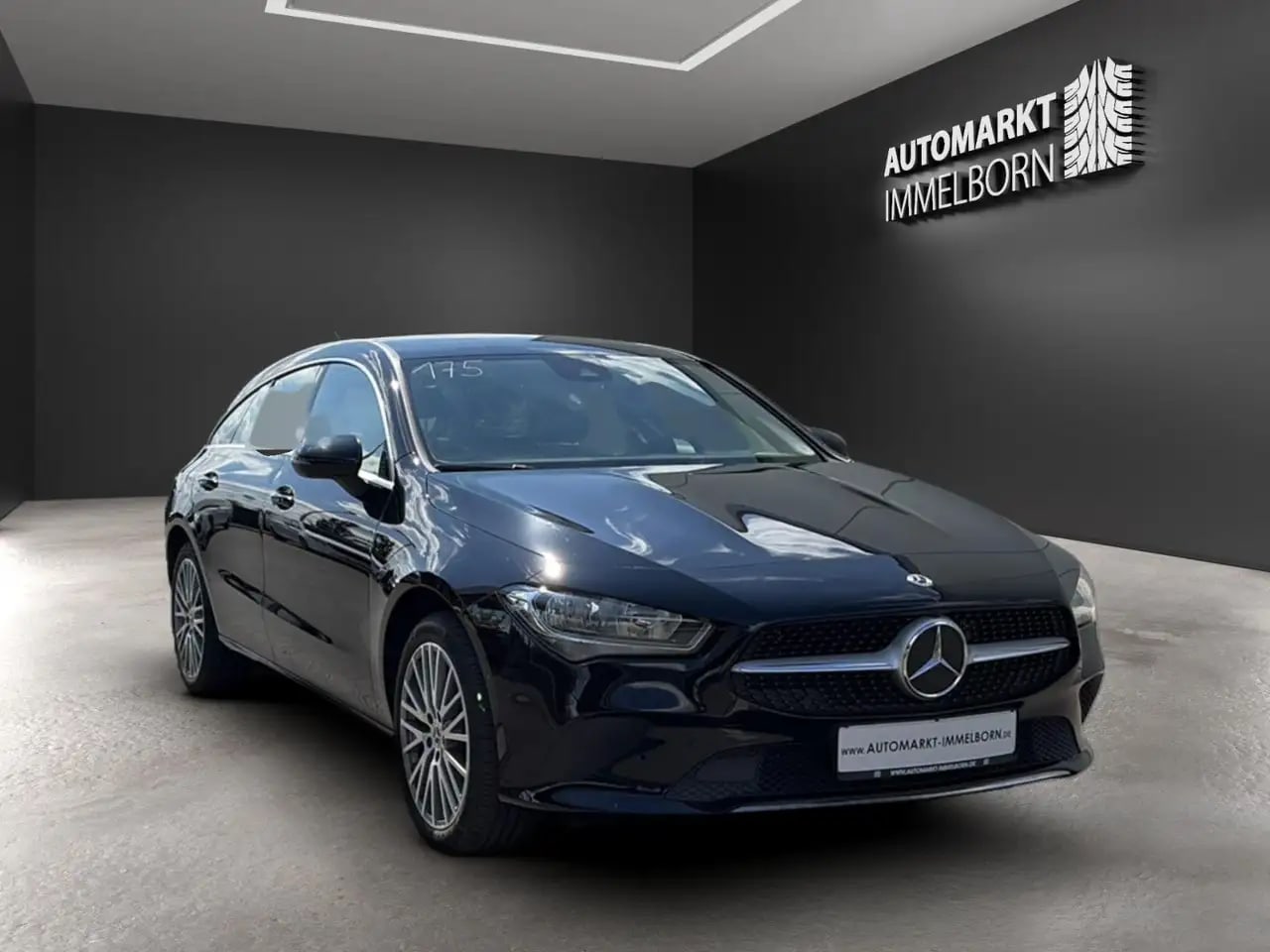 Mercedes-Benz CLA 250 VollLeder*360*AHK*Kamera*LED*SOH97%