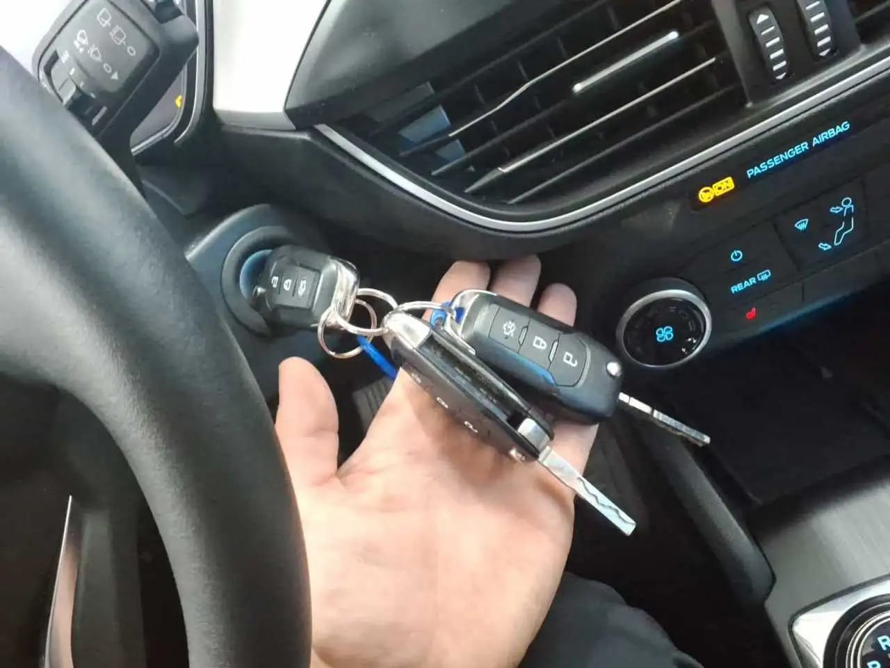 Ford Focus Lim. CoolConnect Kamera*LED*Navi*LM*DAB 11